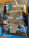 Combat Corner 4 oz. MMA gloves L/XL thumbnail